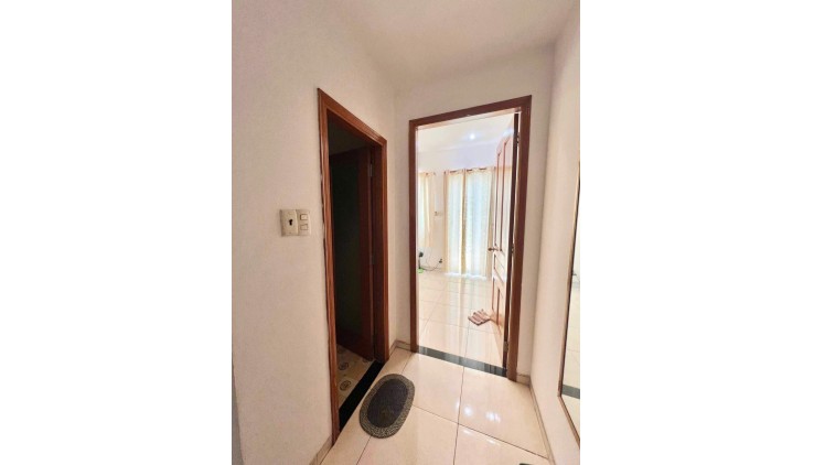 Bán Nhà HXH Phan Văn Trị 4x10, 2 Mặt Hẻm Gần Bà Chiểu Hơn 6 Tỉ